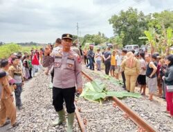 Kapolsek Indrapura Cek TKP Korban Tertabrak Kereta Api di Desa Simodong Kuala Tanjung