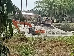 Tangkahan Pasir Tak Kasap Mata,Beroprasi Dengan Tenang